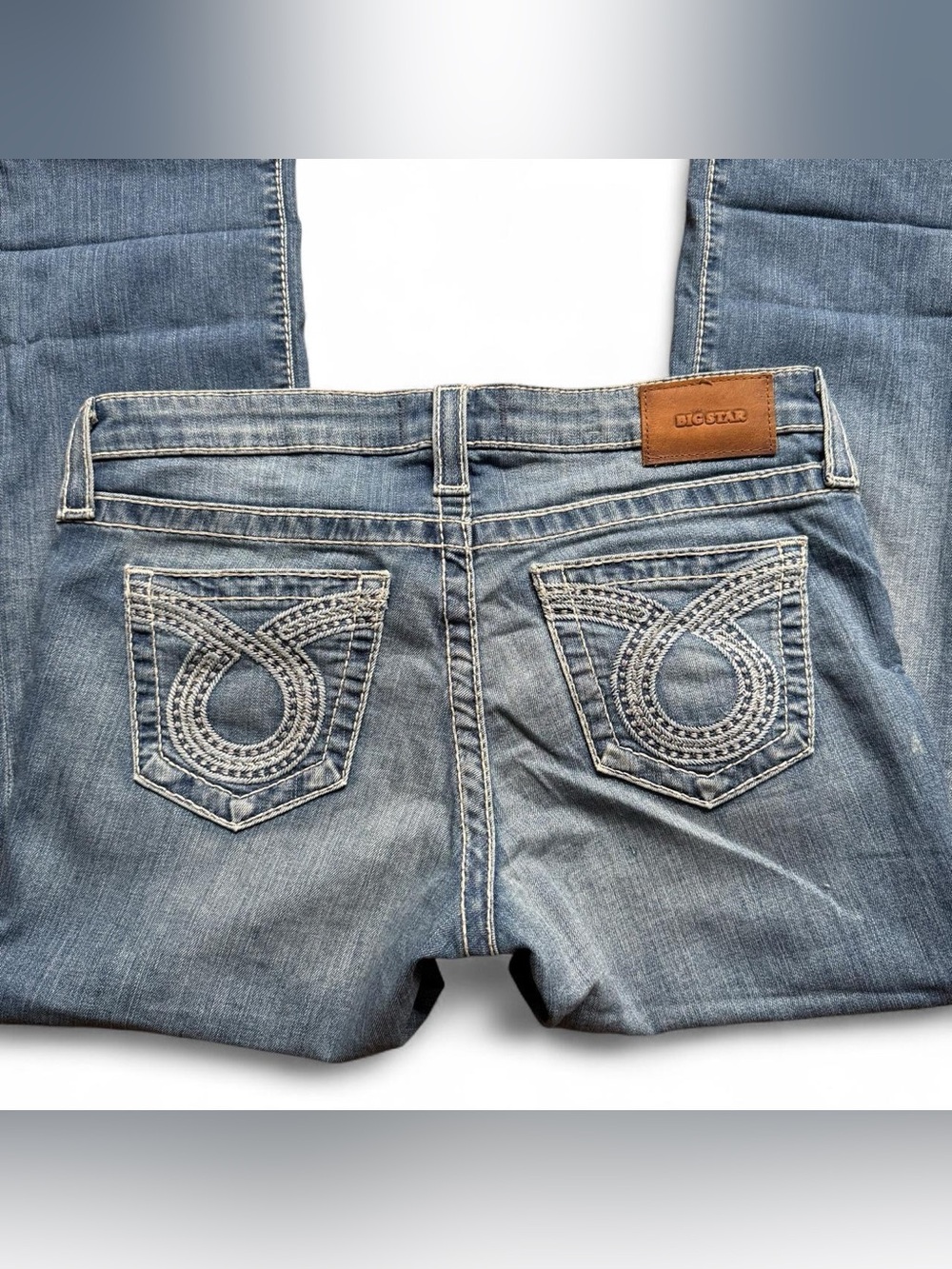 Big Star Rikki Low Rise Embroidered Cropped Jeans Size 29